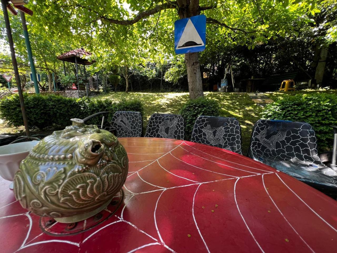 Qilimcha'S Guesthouse-Art Museum Tel Avi Exterior foto